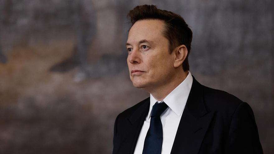 Elon Musk ofrece casi 100.000 millones de dólares para comprar OpenAI, la matriz de ChatGPT