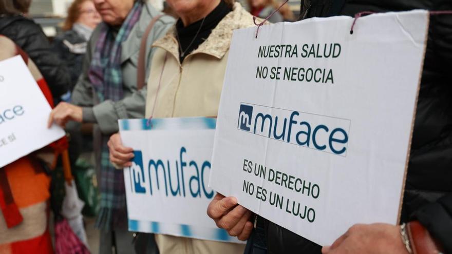 Muface: las aseguradoras, a la espera de que el Gobierno publique los pliegos con las nuevas condiciones del concierto