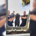 Un pasajero graba la evacuación del avión estrellado en Toronto: “Yo estaba en ese maldito avión”