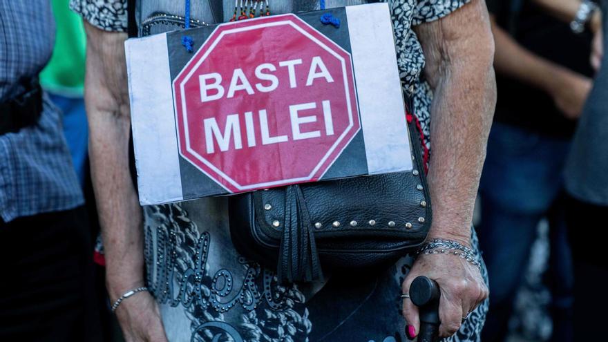 El ‘criptogate’ mina la imagen de Milei: la mayoría de argentinos califica su gestión de irresponsable