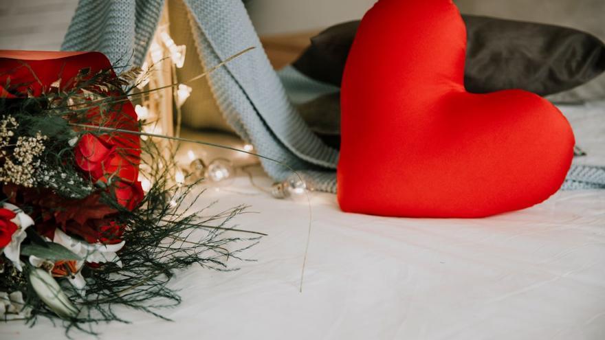 Decoración «cuqui» por San Valentín: así puedes transformar la casa (y sorprender a tu pareja) en el día de los enamorados