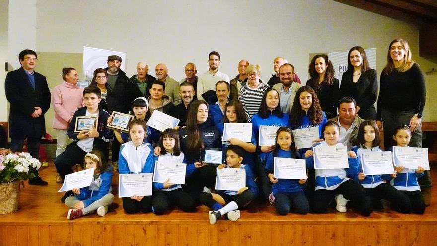 Piloña reconoce a los mejores deportistas del año