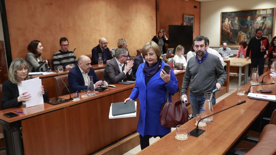 Los coletazos de la crisis de gobierno en Avilés: PSOE e IU negocian ahora las tenencias de Alcaldía