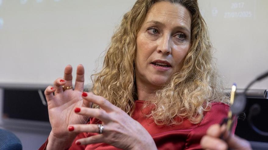 Gisela Renés, psicóloga y psicoanalista: «Muchas depresiones en la infancia llevan al suicidio en la adolescencia»
