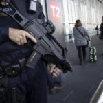 Qué labor traspasará Marlaska a los Mossos en puertos y aeropuertos