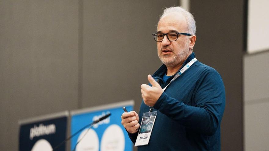 Jordi Puig-Suari, ‘padre’ de los satélites más utilizados del mundo: «Todas las misiones espaciales deberían tener en cuenta la sostenibilidad»
