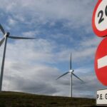 El frenu a los parques eólicos n’Asturies: los torgaos en 2024 cuasi doblaron a los aprobaos