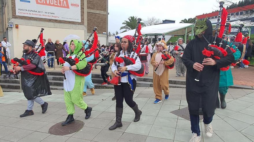 El Antroxu más marinero se celebra en Corvera