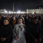 El Papa durmió tranquilo y está descansando, dice El Vaticano