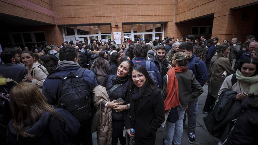 Sorpresa en el examen MIR: dos médicos rusos y dos argentinos en el top 10 de notas