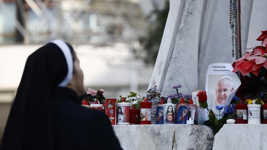 El Papa muestra una leve mejoría tras descansar bien toda la noche