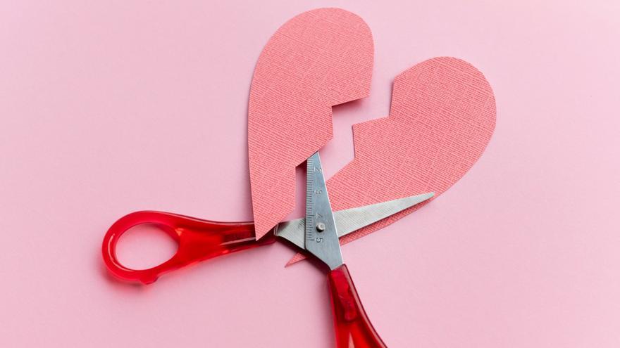 Alerta de la Policía Nacional por San Valentín: «Ten cuidado porque fingen tener una relación de amor para estafarte»
