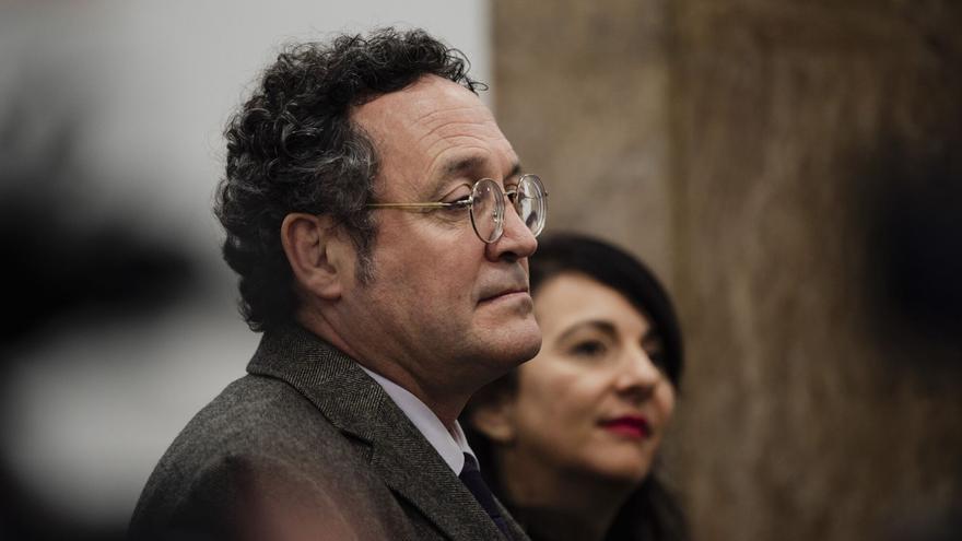 El fiscal general, llamado a dar explicaciones al Senado en plena polémica por la difusión de sus datos telefónicos