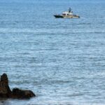 La búsqueda del desaparecido el pasado martes en Llanes se amplía hasta el límite con Cantabria