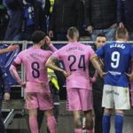 El Oviedo y los colegiados: una historia de luces y sombras… y un talismán azul