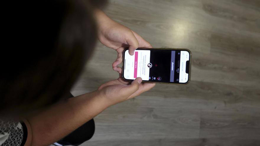 Cuelga inmediatamante el móvil: estás ante una estafa