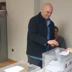 VÍDEO: La militancia del PSOE gijonés elige en las urnas a su secretario general