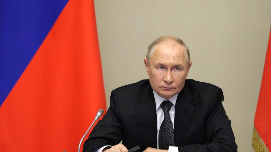 El Kremlin no responde a la tregua a la espera de que Estados Unidos informe sobre las negociaciones con Ucrania