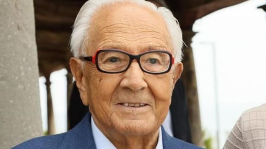 Luto en la medicina por Enrique Portilla, histórico jefe de Traumatología en Mieres que tenía «una gran vocación de servicio»