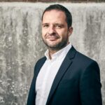 Alejandro Rodrigo, técnico de libertad vigilada: «Los chavales disruptivos han secuestrado la autoridad de colegios e institutos»