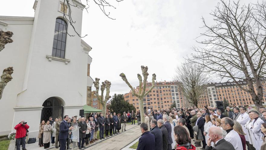 «Hace hoy cinco años la historia de Asturias cambió», subraya Barbón en el quinto aniversario de la primera muerte por covid en la región