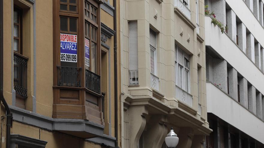 Los estranxeros, detrás del 25% de les compres de viviendes de luxu n’Asturies