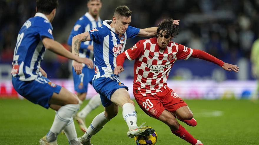 Resumen, goles y highlights del Espanyol 1-1 Girona de la jornada 27 de LaLiga EA Sports