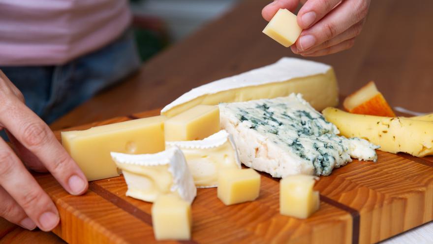Esto es lo que le pasa a tu cuerpo si comes queso todos los días