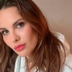 Jessica Bueno llega en Asturias y se enamora al instante de este rincón de Oviedo: «Parece de los Bridgerton»