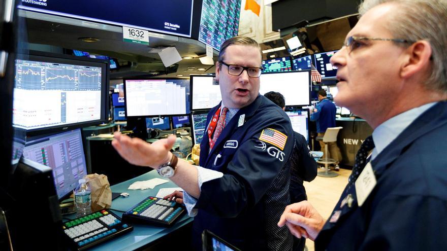 Wall Street cierra con fuertes subidas en la peor semana para el Dow Jones desde 2023