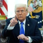 Trump mantiene que impondrá aranceles en abril pero contempla «flexibilidad»