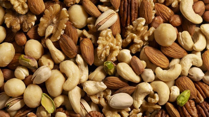 La cantidad exacta de frutos secos que debes comer al día para no pasarte en calorías