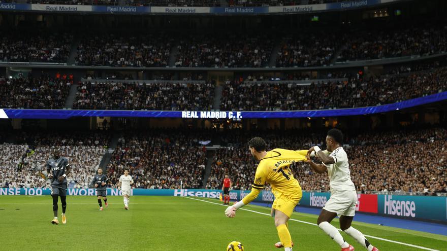 Mbappé, Vinicius y Arambarri hacen colíder a un Real Madrid sin brillo