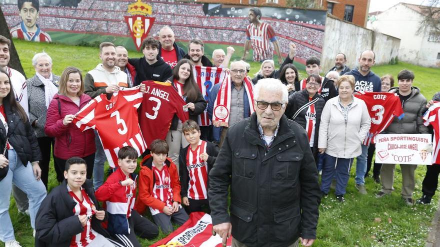 Así vive Roces y el güelu de Cote el adiós de José Ángel: «hay que ponerlo más» y «apoyarlo a tope»