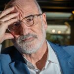 Fernando Aramburu publica su libro de relatos ‘Hombre caído’: «Mi generación conoció el franquismo, no el de los libros, sino el auténtico. Y no queremos eso»