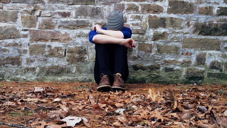 Soy psicóloga y este es el motivo por el que estás triste aunque todo «vaya bien» en tu vida