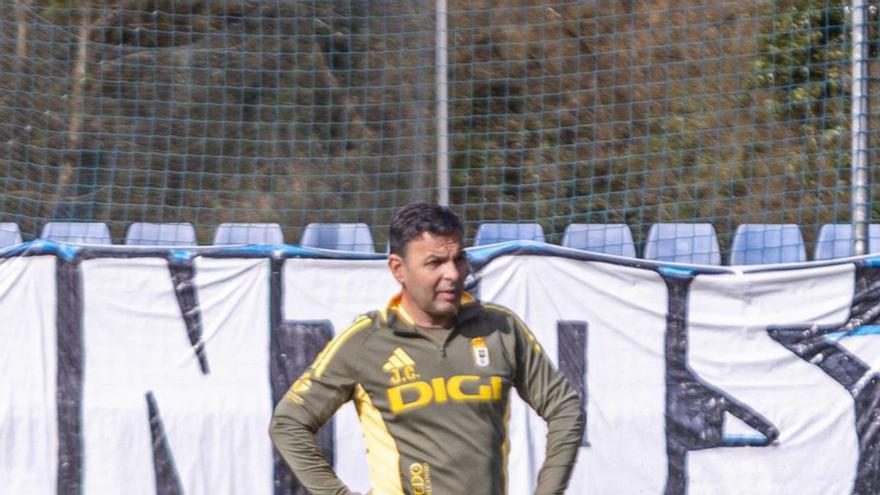 Calleja asegura que al Oviedo «le sobran las ganas»