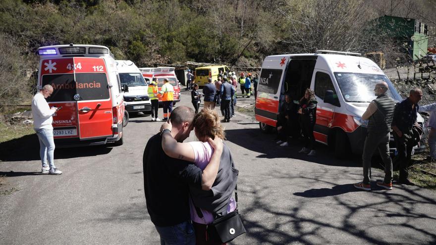 «Los tenían trabajando en una ratonera», el lamento de los familiares de los fallecidos en el accidente en la mina de Cerredo (Degaña)