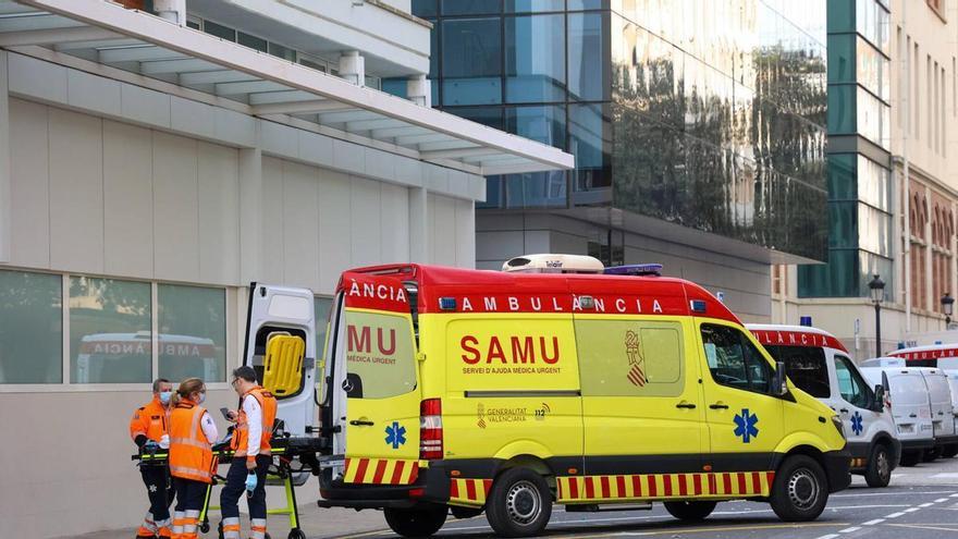 Un hospital de Valencia ‘pierde’ un paciente: «¿Dónde está tu padre, que lo estamos buscando y no lo encontramos?»