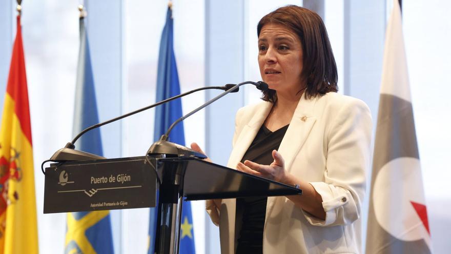 La quita de deuda es «una buena medida que ayuda a las comunidades», dice Lastra