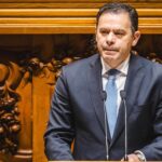 Portugal irá a elecciones tras negar el Parlamento la confianza al Gobierno de centro derecha