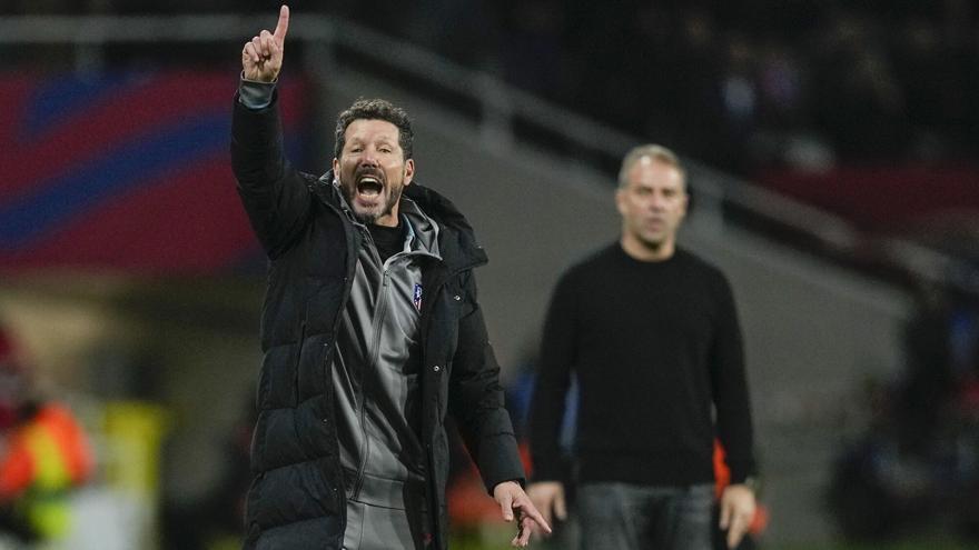 En plena resaca por la Champions, una final por LaLiga: el Atlético recibe a un Barça que busca dejarle ‘ko’