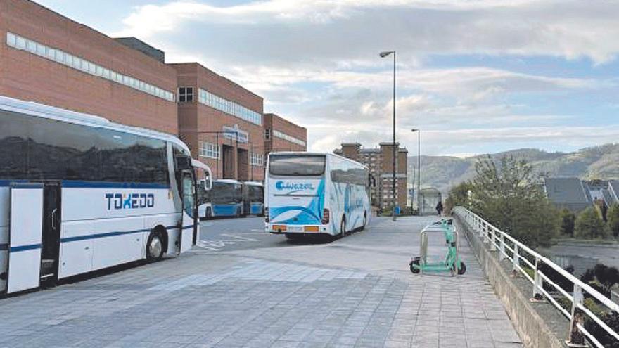Becas municipales para los universitarios avilesinos