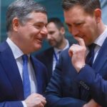 El presidente del Eurogrupo asume la renuncia a la disciplina fiscal en nombre de la seguridad