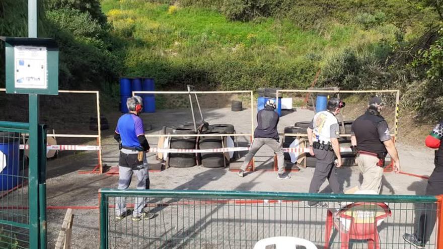 Fallece un guardia civil durante una competición de tiro en Gijón