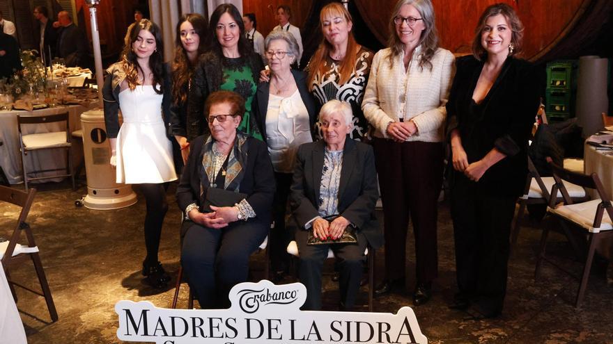 Así fue la Gala Benéfica «Madres de la Sidra», el evento solidario de Trabanco que homenajea a las mujeres y recauda fondos para Galbán