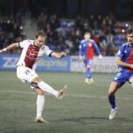 El derbi asturiano, en el aire: el Langreo pide el aplazamiento del partido contra el Avilés por un cuadro vírico