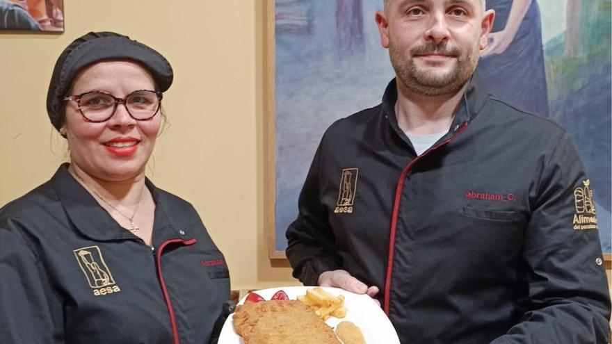 El mejor cachopo elaborado con I.G.P. Ternera Asturiana podría hacerse en Siero: dos sidrerías locales llegan a la gran final