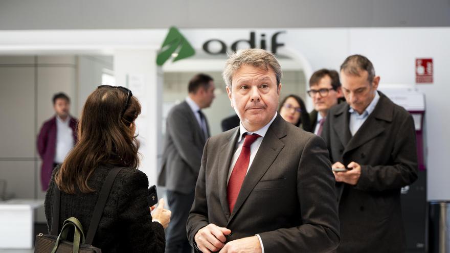 El Gobierno aplaude el «equilibrio» alcanzado para proteger los derechos de los trabajadores de Renfe y Adif sin alterar los servicios