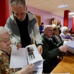 «A ver… ¿Cuántos goles marcó Carlos?»: La original y bonita iniciativa de los veteranos del Oviedo para ayudar a recordar a los mayores